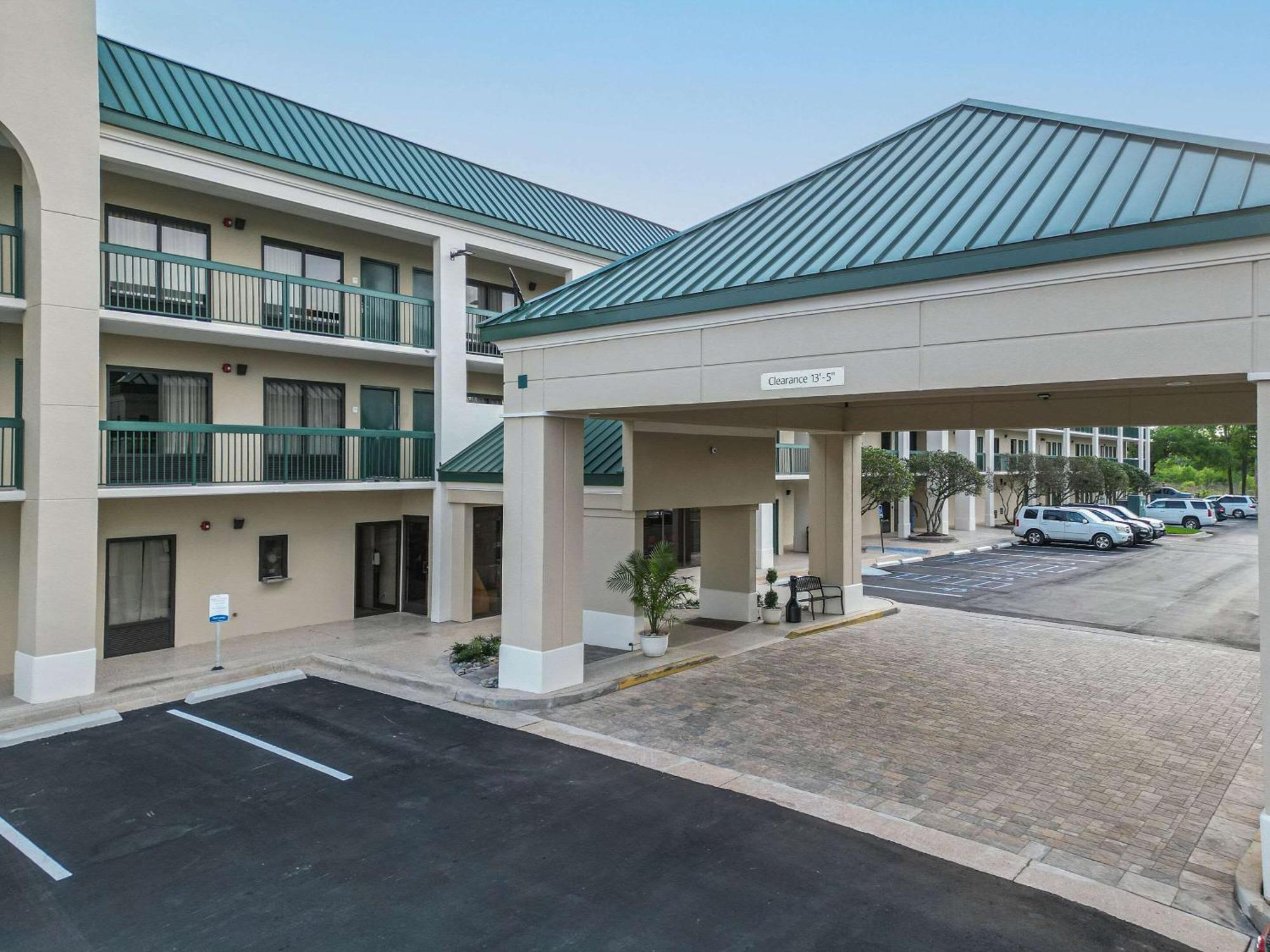 Econo Lodge Inn&Suites Foley Exterior foto