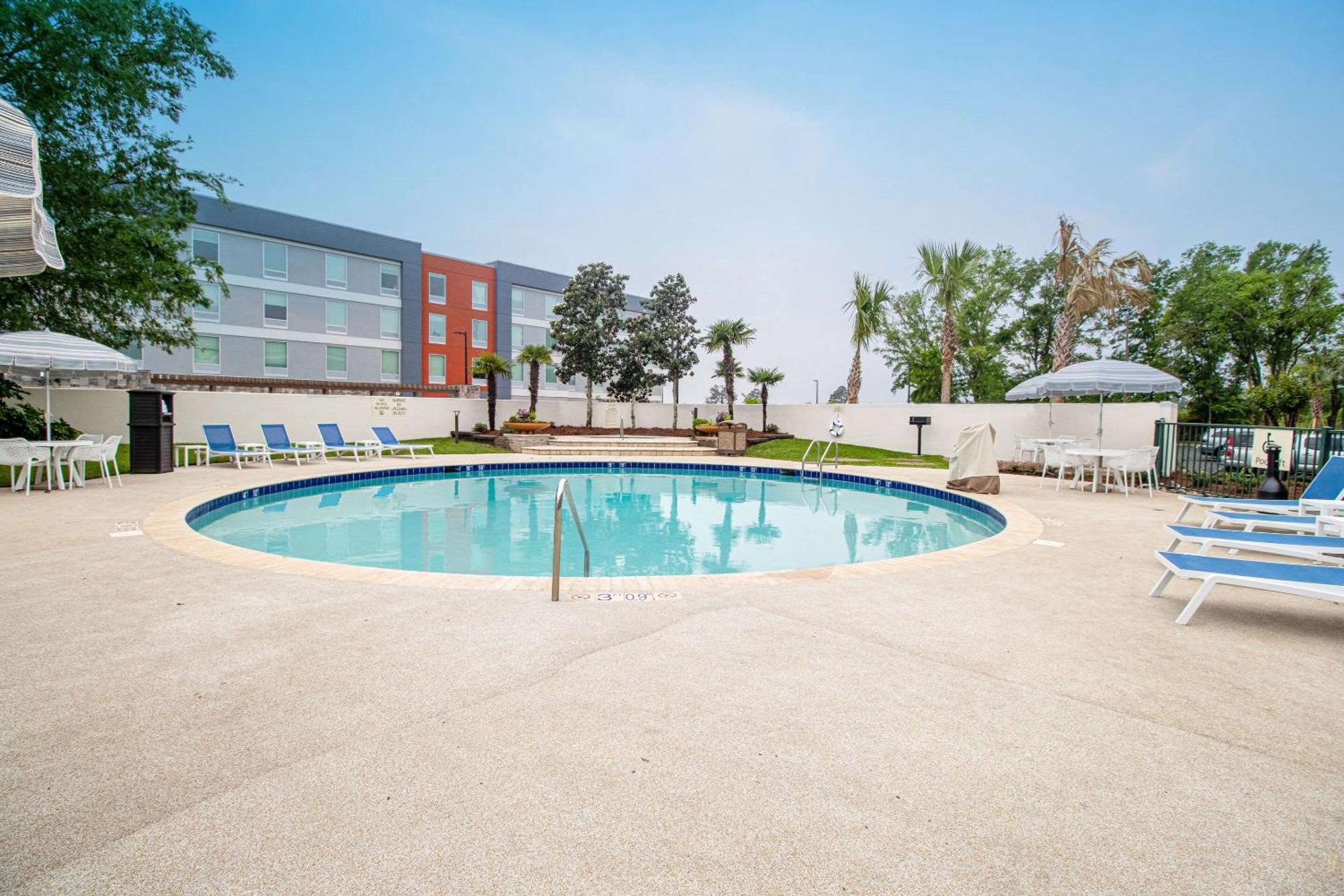 Econo Lodge Inn&Suites Foley Exterior foto